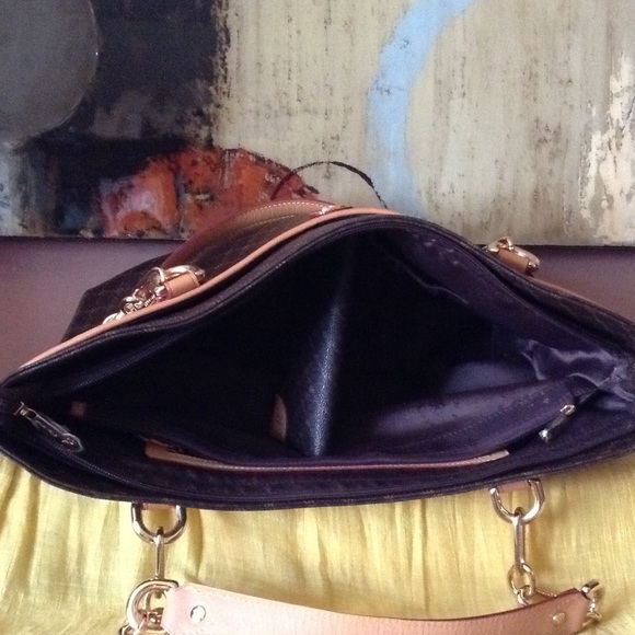 Auth Rioni large tote - Picture 2 of 3