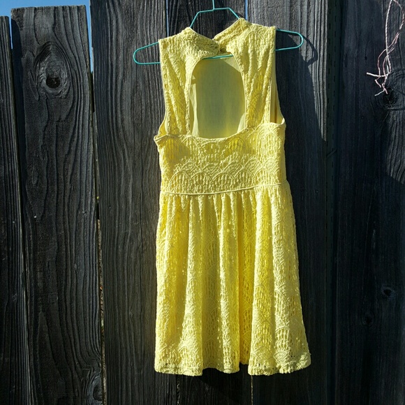 Yellow Lace Dress - Picture 2 of 3