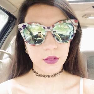 Meet your Posher, Marísa