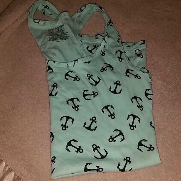 Racer back tank *free w purchase*