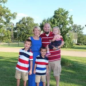 Meet your Posher, Melissa