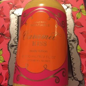 VS insatiable body lotion