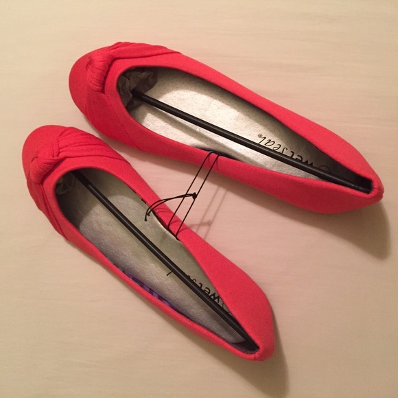 Pink flats NWT - Picture 1 of 3