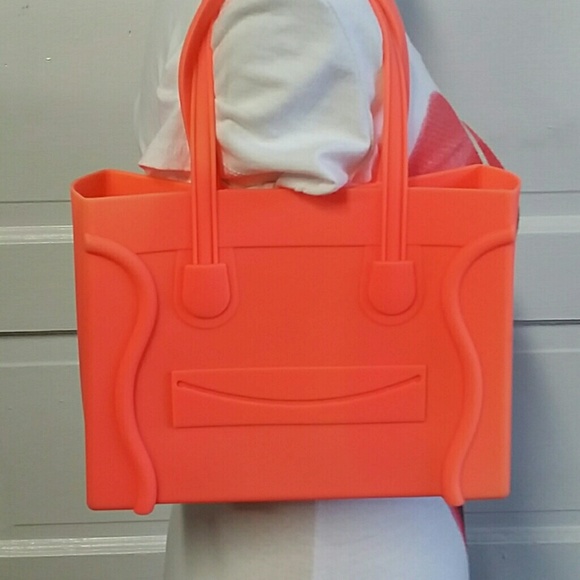 Jelly coral purse - Picture 2 of 3