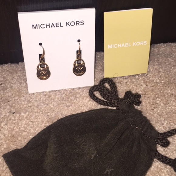 Michael kors earrings (never been worn)