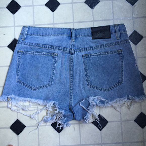 UNIF Distressed Hangover Shorts - Picture 3 of 4