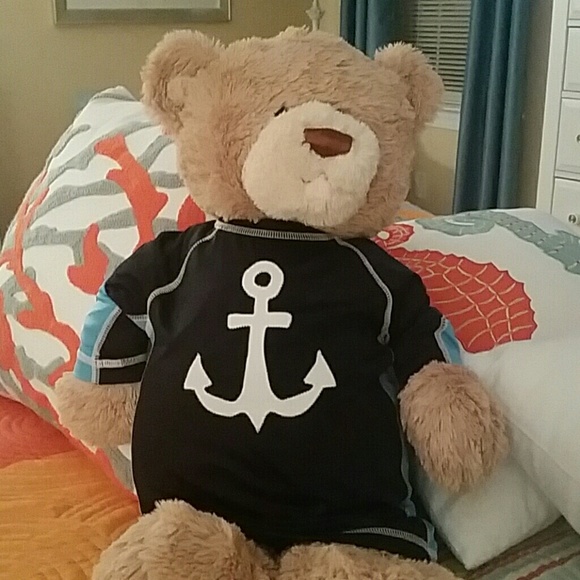 Meet your Posher, Wendy. I love Anchors!!! - Picture 2 of 2