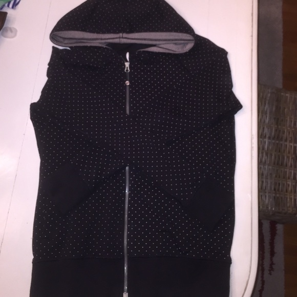 VVVVEUC lululemon rollin w/ my omies hoodie