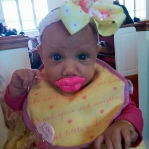 Meet your Posher, Sharon