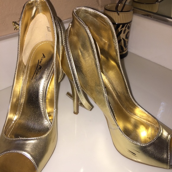 Gold Peep Toes 8 - Picture 2 of 3