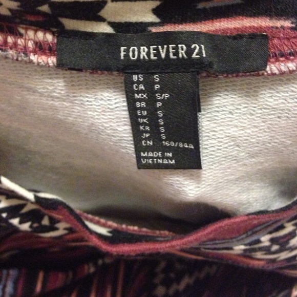 Tribal sweater - Picture 2 of 4