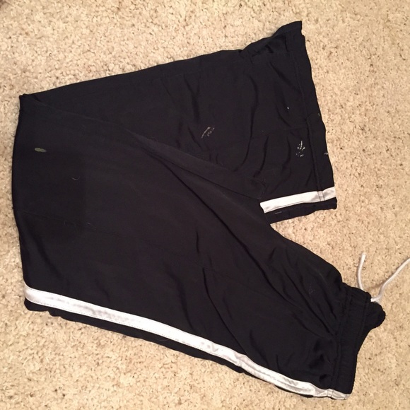Nike pants. Size: L