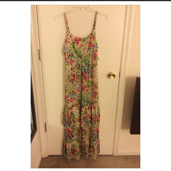 Old Navy Flora Maxi Dress.  Brand new with tag.