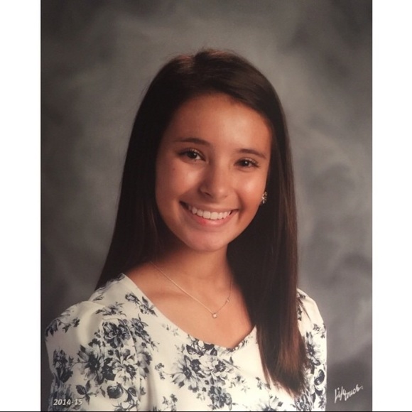 Meet your Posher, Taylor - Picture 1 of 1