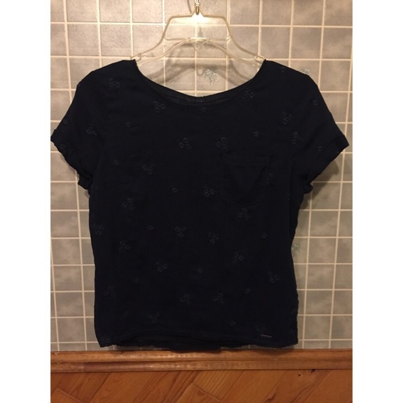 Cute Navy Blue Floral Hollister Top SOLD