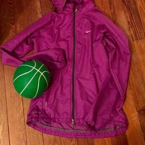 Nike rain jacket/wind breaker
