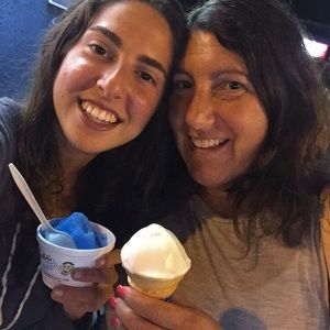 Meet your Posher, Risa