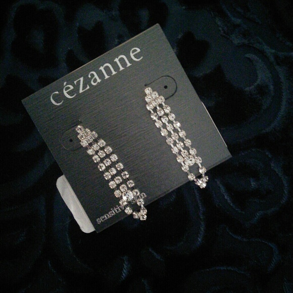 Earrings - Picture 2 of 3