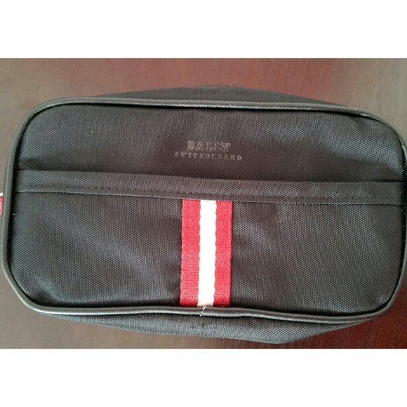 bally toiletry bag