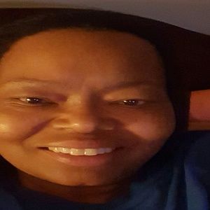 Meet your Posher, Evelyn