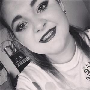 Meet your Posher, Maddie