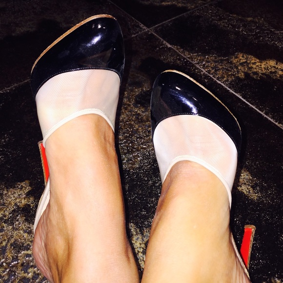 Mesh and patent clog heels - Picture 4 of 4