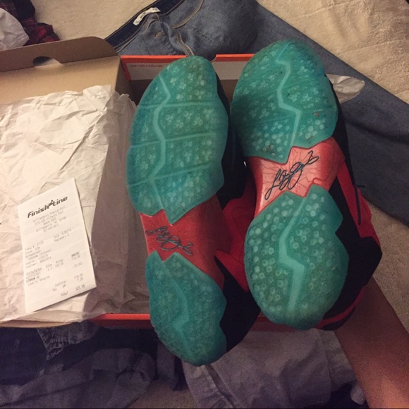 🚨 SOLD ON Ⓜ️ 🚨 LeBron 11 elite hero - Picture 3 of 4