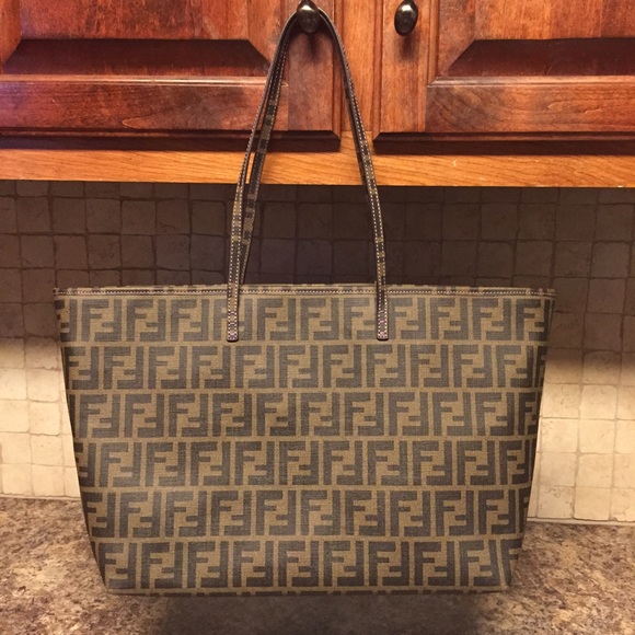 fendi tote bag zucca