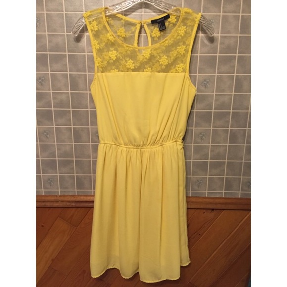 Beautiful Forever 21 Yellow Dress - Picture 1 of 4