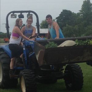 Meet your Posher, Alyssa