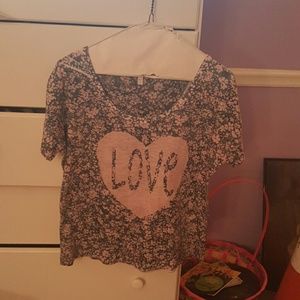 Delias floral love top