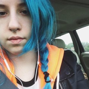 Meet your Posher, Lana