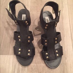Black gladiator sandals