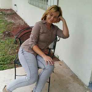 Express Convertible Button Down