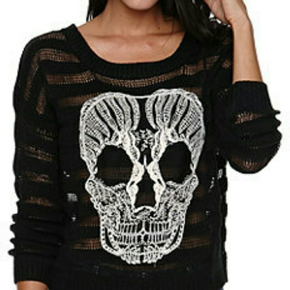 Pac Sun skull sweater