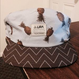 LIRA Snapback