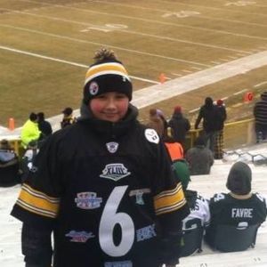 Meet your Posher, Adam