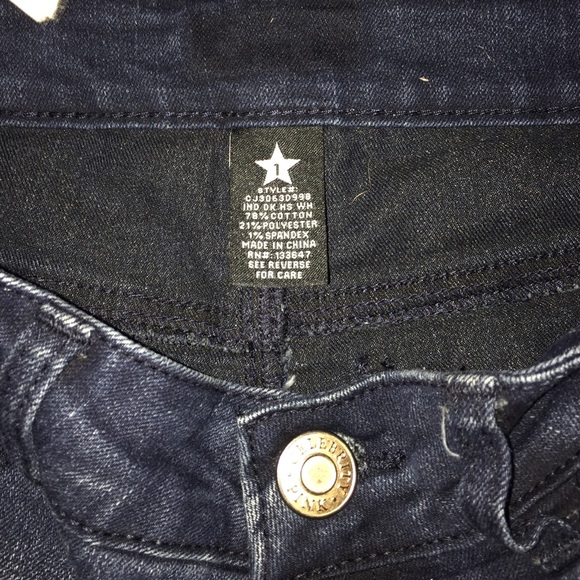 shorts - Picture 2 of 2