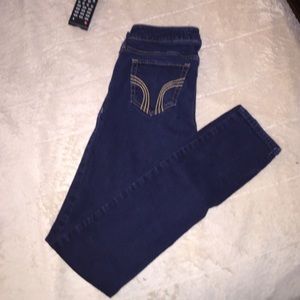 Dark wash Hollister jeans