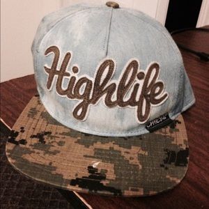 Official SnapBack Camo Bill