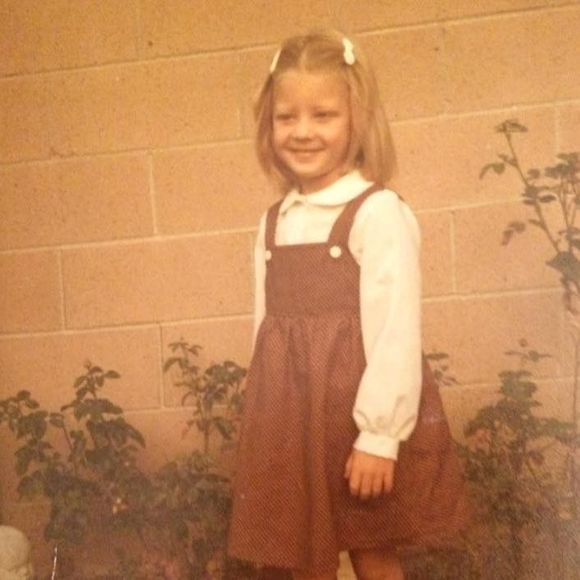 Meet your Posher, Jennifer - Picture 1 of 1