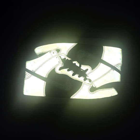 Nike zoom reflective