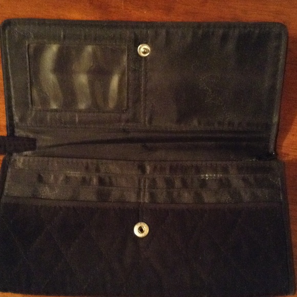 Vera Bradley wallet - Picture 2 of 2