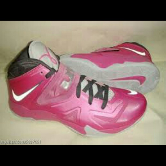 Breast cancer lebrons