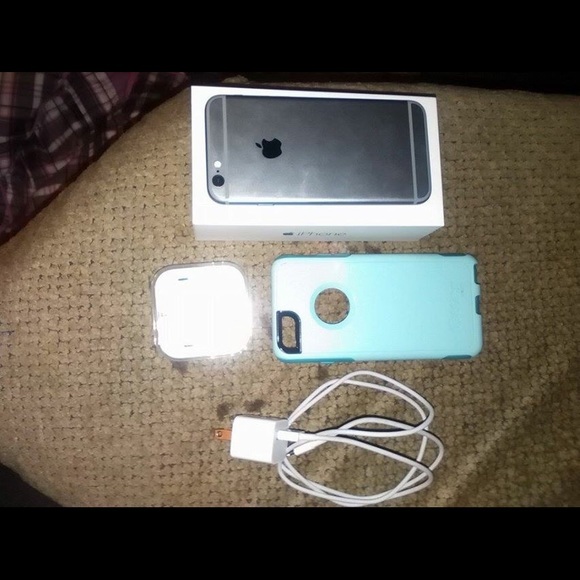 iPhone 6 - Picture 3 of 3