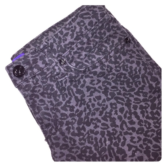 Grey and Black Cheetah Print Jeans (Size 1)