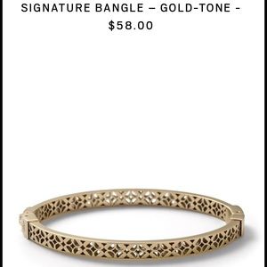 Like new fossil bracelet gold tone