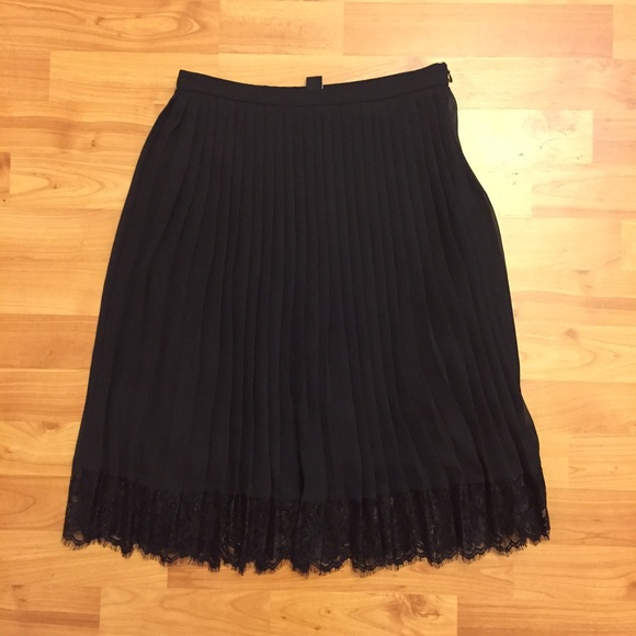 Pleated Skirt