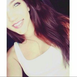 Meet your Posher, Karlee