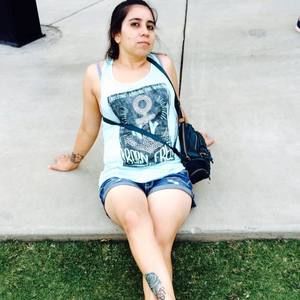 Meet your Posher, Ana